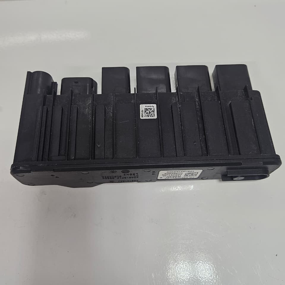 2017-2022 BMW X5 Integrated Power Supply Control Module 8583091