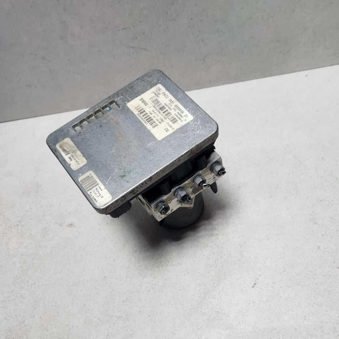 2007-2009 BMW 328i Abs Pump Module 6886959 3-Series and G30 G11 G12