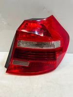 Bild in die Galerieansicht laden, BMW 1' E81 E87 LCI 120i Rear Tail Light  RIGHT LEFT BACK LIGHT 7181298 7181297 