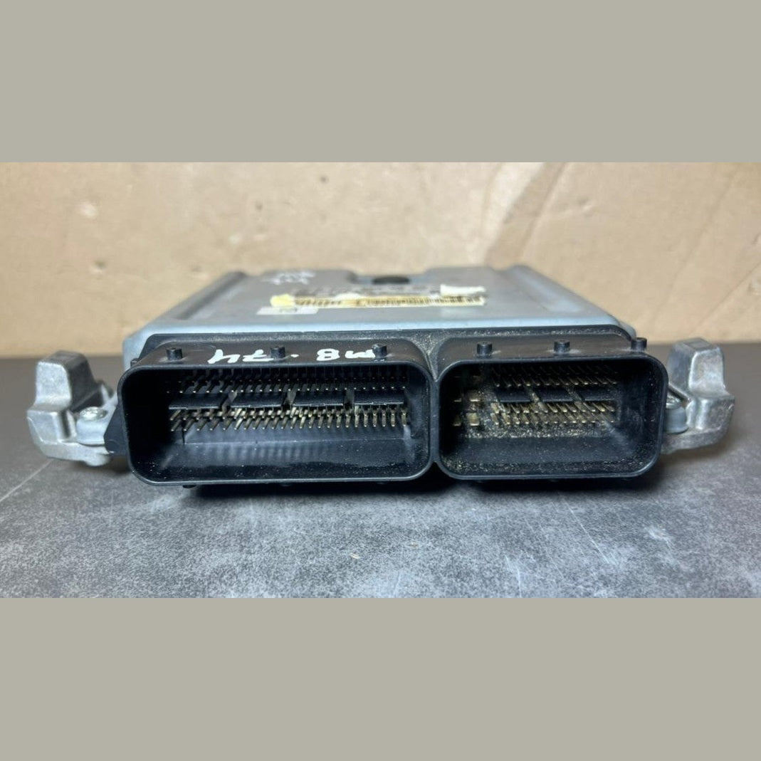 14-18 Mercedes W205 C-CLASS Engine Control Module Unit ECM ECU A274 9000800 OEM
