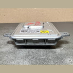 Bild in die Galerieansicht laden, Mercedes Benz W166 Xenon Light Headlight Control Module Unit A166 9002800 OEM