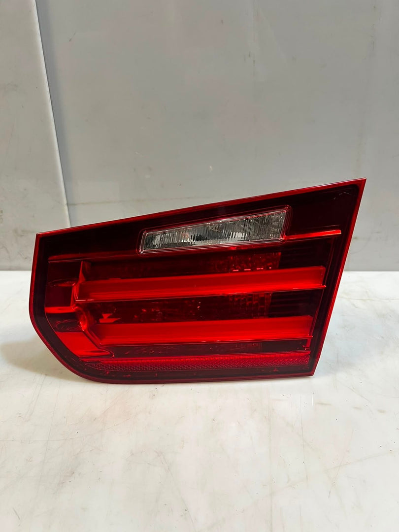 2012-2016 BMW 3' F30 F31 328i Right REAR BRAKE INNER Taillight 725991610 OEM