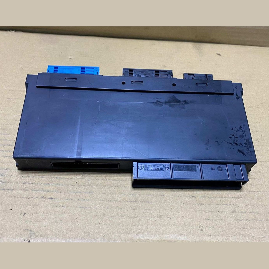2011-2017 BMW X3 Body Control Module Junction Box 9305712 X3 F25 and X4 F26