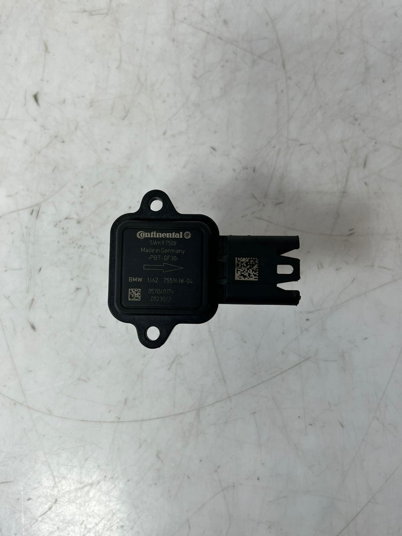 2008-2013 BMW 128i X1 X3 X5 Z4 E60 E61 E70 E90 E92 Mass Air Flow Sensor 7551638 