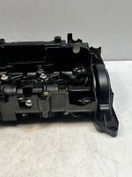Load image into Gallery viewer, BMW F20 F22 F21 E90 E91 E92 E93 Cylinder Head Valve Cover 8589941 OEM