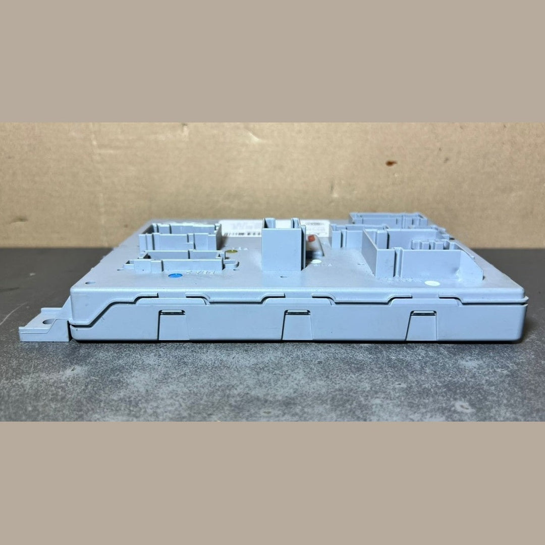 14-20 Mercedes W205 Rear Trunk SAM Body Control Module Unit A222 9009708 OEM