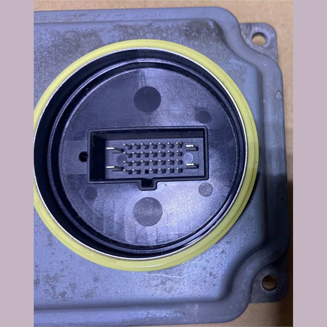 2012-2015 BMW 740i Led Headlight Control Module 7363868, F01 F02 F03