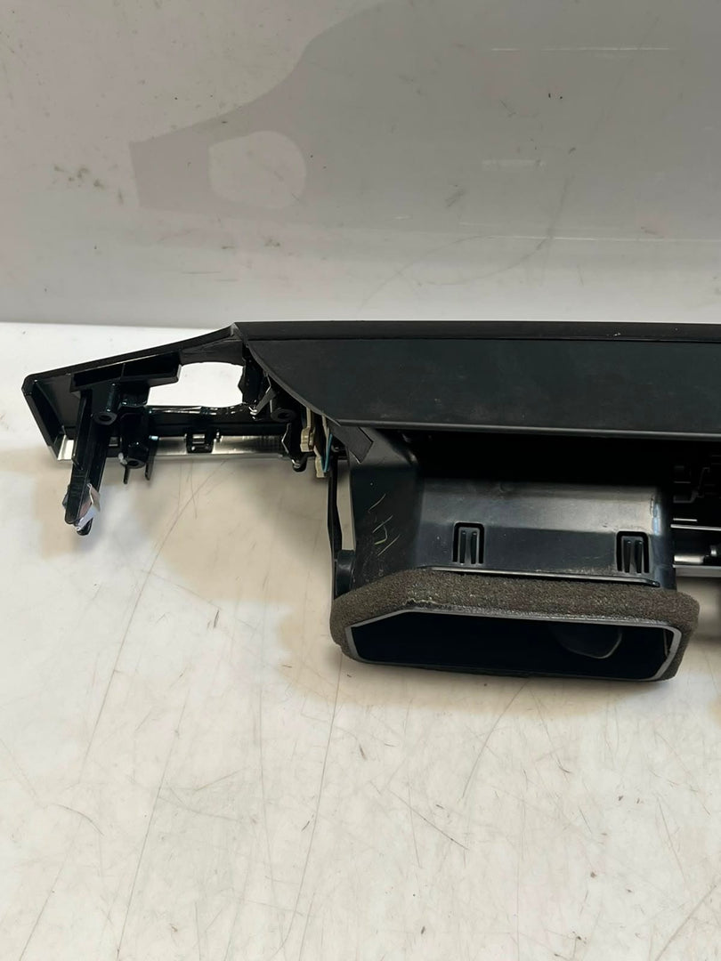 2010-2017 BMW X3 F25 CENTER Dashboard Air Vent GRILLE UNIT 9184742 OEM