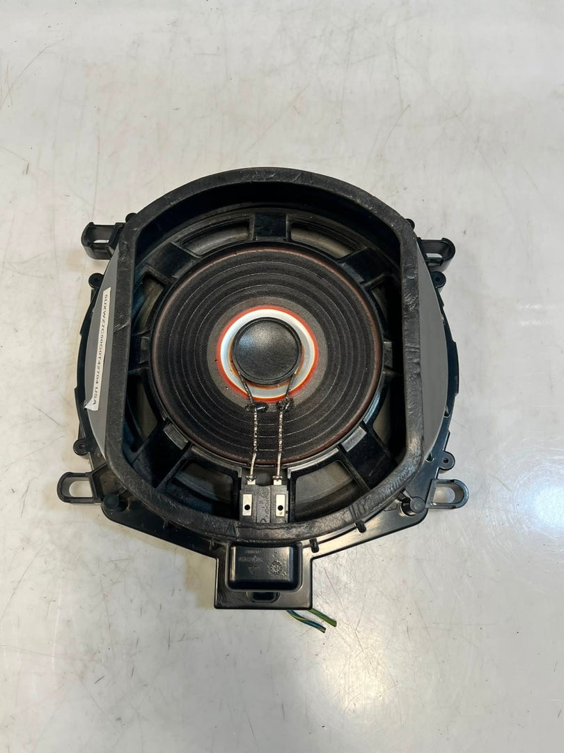 2013-2018 BMW X3 F25 and X5 F15 FLOOR UNDER SEAT Subwoofer Speaker 7863531