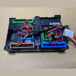 قم بتحميل الصورة إلى عارض الصور، 2018-2022 BMW 330i Fuse Box 8715718  330i G20 