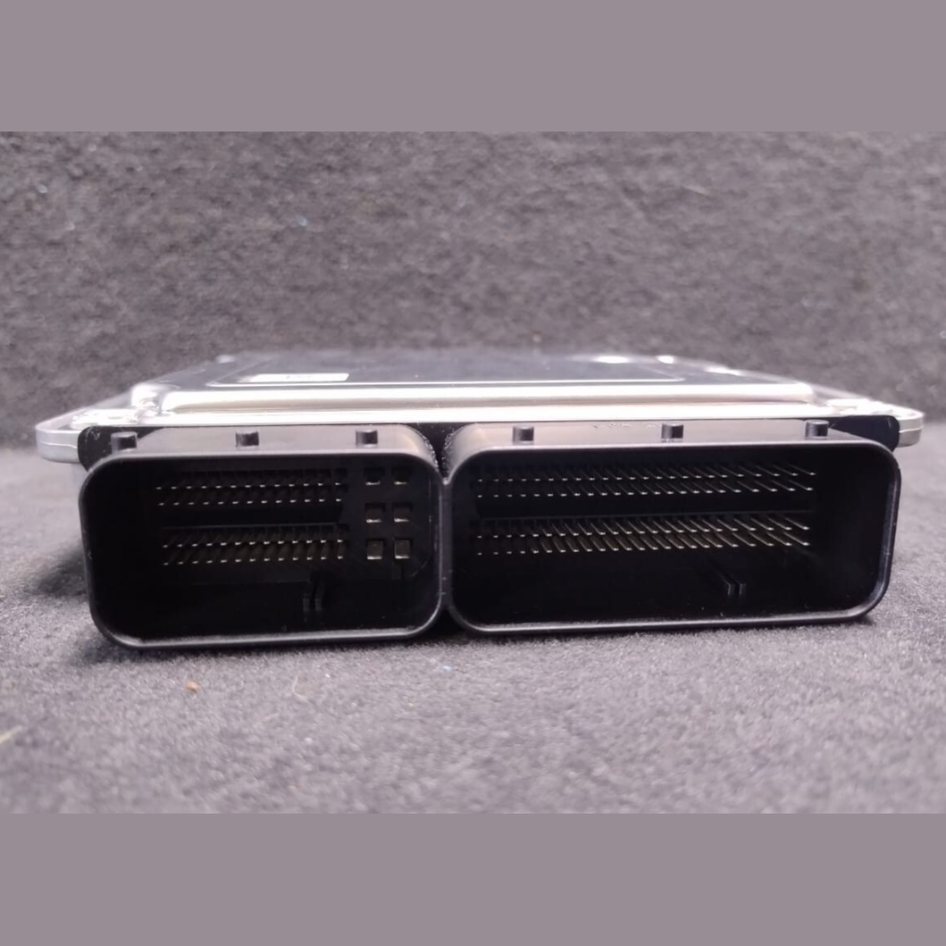 BMW 320d DIESEL N47N F30 F32 F34 F36 2013 ENGINE CONTROL ECU ONLY  8573259