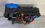Bild in die Galerieansicht laden, OEM BMW 740 750 G11 G12 REAR POWER DISTRIBUTION FUSE RELAY BOX MODULE 9377503