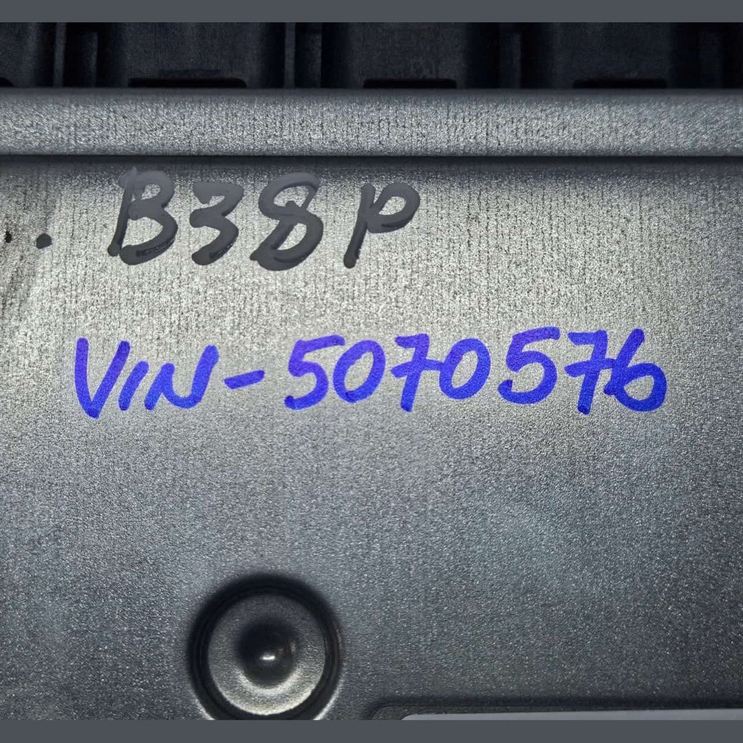 5B4D4A9-2024 BMW X1 U11 B38N Engine Control Unit ECU DME OEM