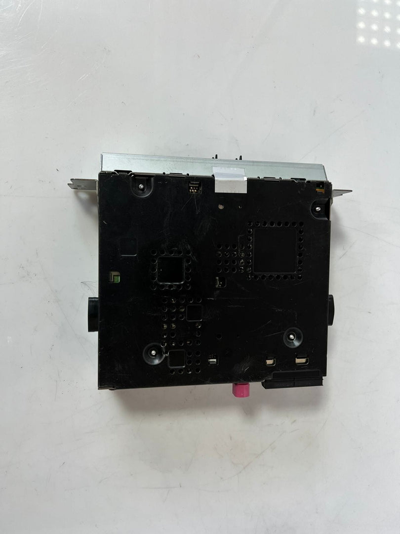 BMW 5 Series F10 F11 and 6 Series F12 Radio Cd Player Head Unit 9226368 OEM