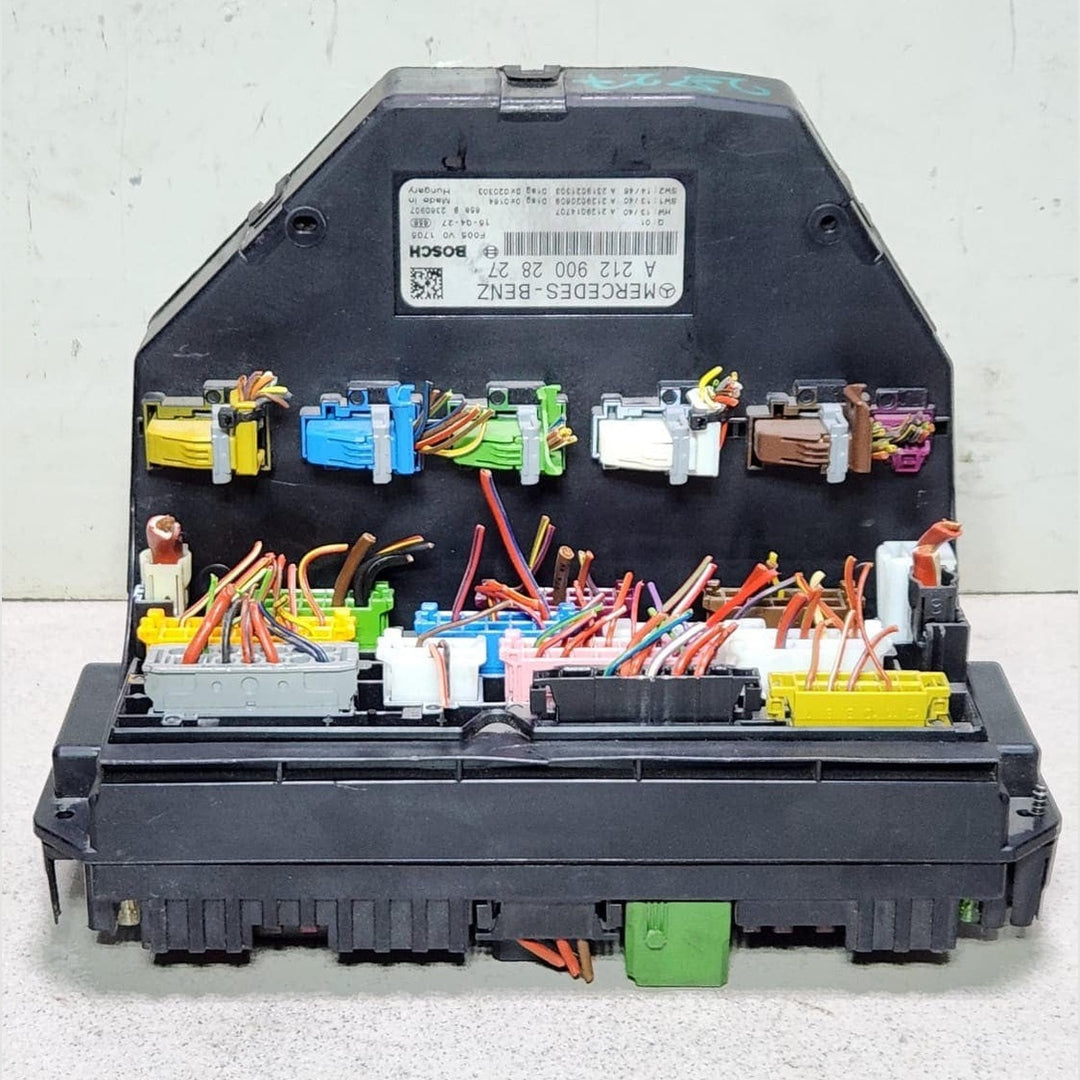 2010-2016 Mercedes-Benz E-Class Front SAM Module Relay Fuse Box A2129002827