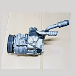Load image into Gallery viewer, 06 07 08 09 10 BMW E60 E63 E64 M5 M6 A/C COMPRESSOR &amp; CLUTCH OEM 6932266