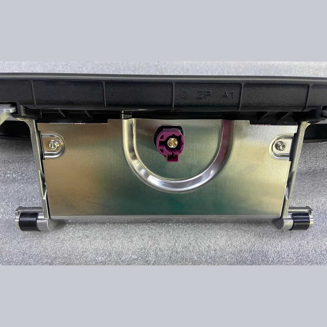OEM BMW G11 G12 Navigation Central Information Display Screen 6805326