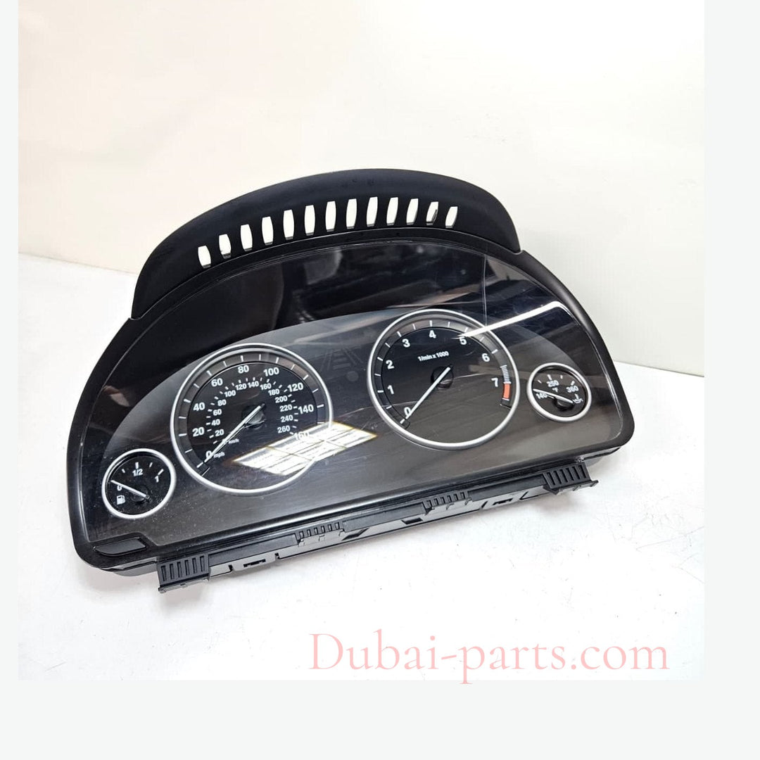 2009-2013 BMW F10 F25 535i Instrument Cluster Speedometer 9255587