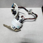 Bild in die Galerieansicht laden, BMW Fuel Feed Unit 7260640 6 Gran Coupe F06 3 Series and 6 Series