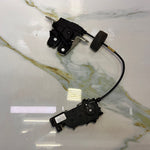 Bild in die Galerieansicht laden, 2012-2018 Mercedes-Benz CLS550 Trunk Lid Latch Lock Actuator A 204 750 0060 W212
