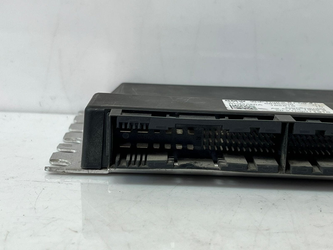 2017-2023 BMW 740i 7 Series G11 G12 Control Unit Vdp 8845509 OEM
