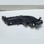 Bild in die Galerieansicht laden, 2023-2024 BMW 7 Series Left Headlight CRYSTAL 9879935 7 Series G70 OEM