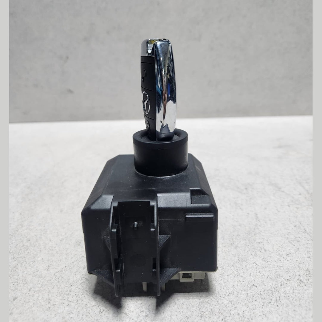 2013 Mercedes-Benz B250 Ignition Switch Module A2469059900B