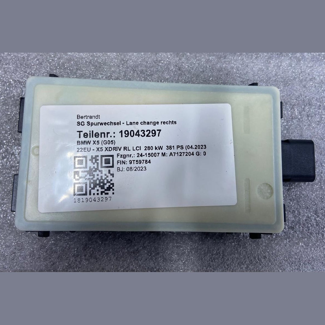 OEM BMW G60 7 G70 IX i20 G06 G07 G09 Blind Spot Radar Sensor Close Range 5A60303