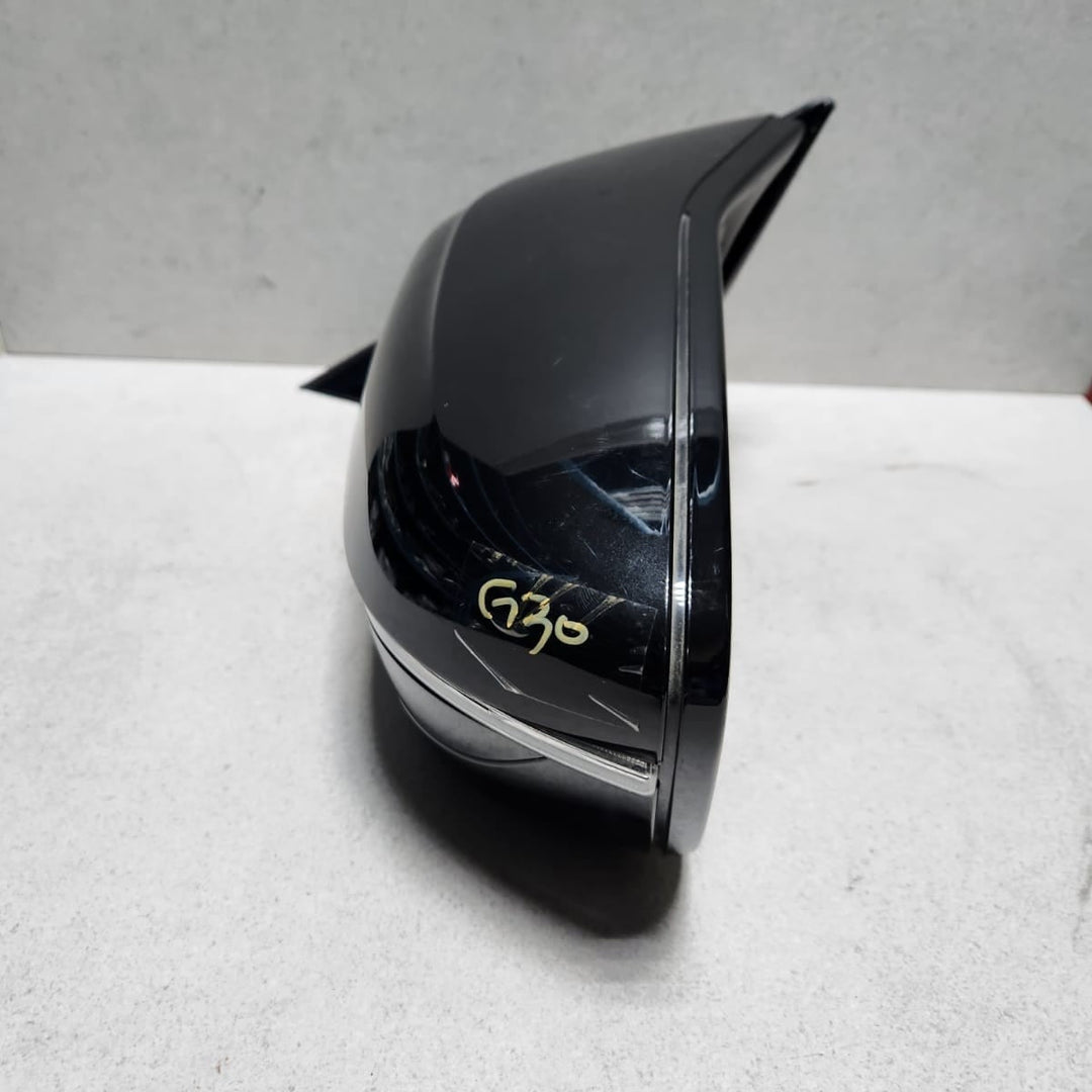 BMW Left Side Door Mirror F0184101U668B 5 Series G30 G31