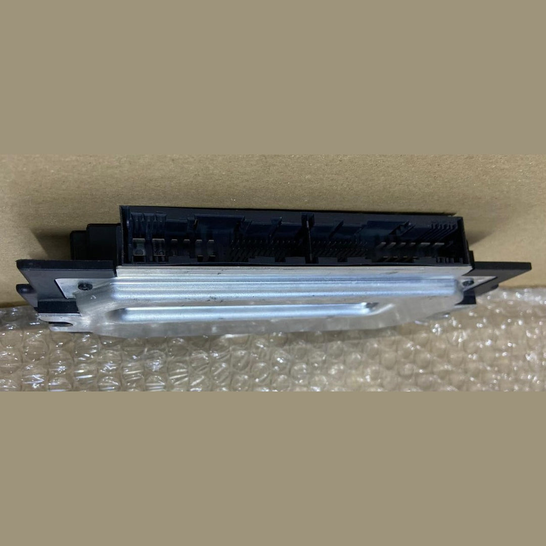OEM BMW X5 E70 Footwell ECU Light Control Unit Module FRM II Lear 9166667