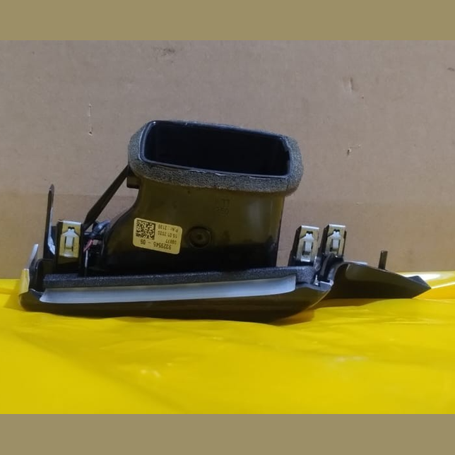 BMW 5 SERIES G30 G31 LEFT DASHBOARD AIR VENT GRILLE TRIM P/N 9329545