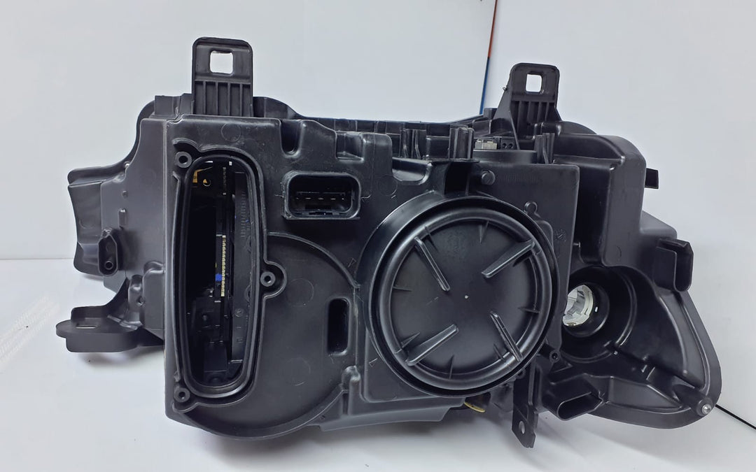 14-18 BMW X3 X4 F25lciLeft Driver Side Xenon Adaptive Headlight Bare OEM 7460617