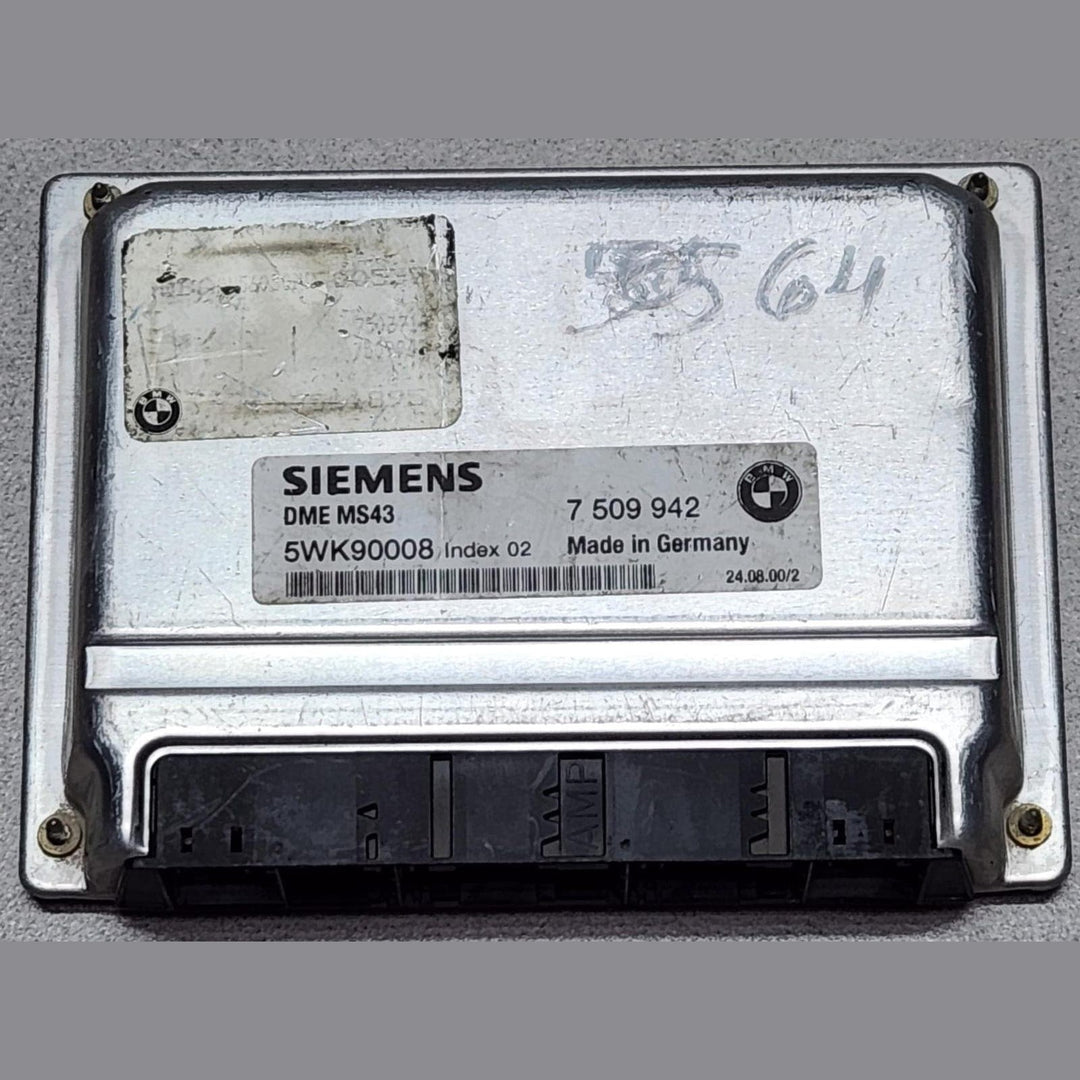 2001-2005 BMW 325i Engine Control Unit 7509942 5 Series E39