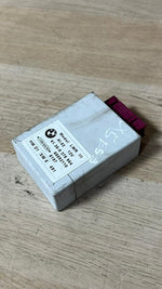 Bild in die Galerieansicht laden, 99-01 BMW 740i Headlight Leveling Control Module 8375964  E38 7 Series, E39 5 Se