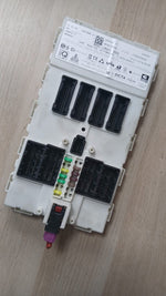 قم بتحميل الصورة إلى عارض الصور، BMW i3 I01 Comfort Control Module ECU 5A40300 OEM Body Control Unit