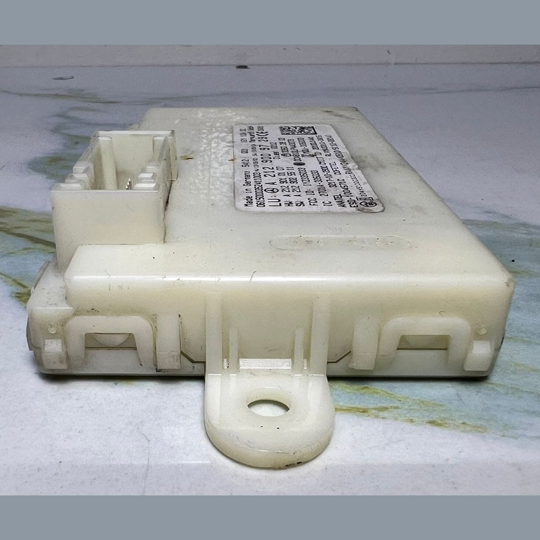 Mercedes Keyless Entry Control Module A2129009729 CLA, CLS, E-Class, GLE and SLK