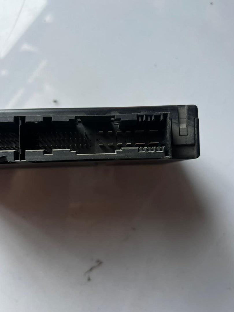 BMW E60 E61 E63 E64 5' Gateway Control Module 9186170