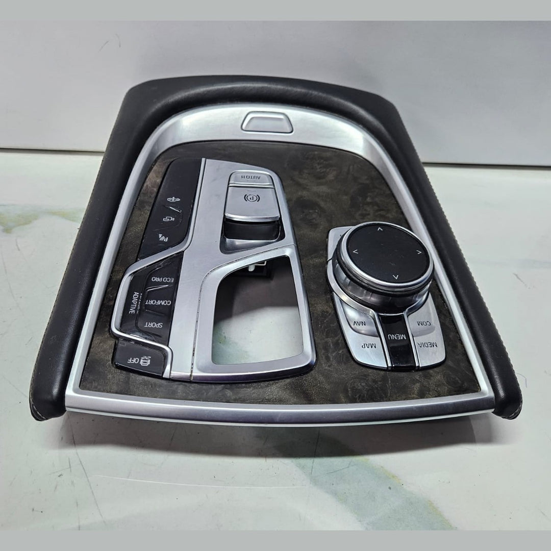 2016-22 BMW 740i G11 G12 Center Console Trim Panel With iDrive control 9348742