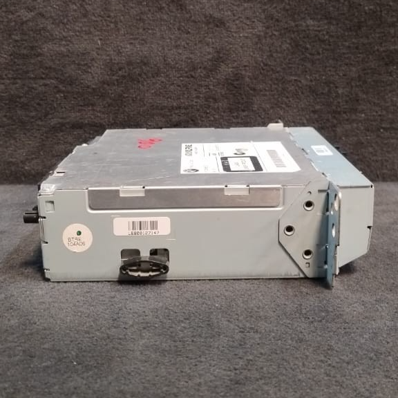 BMW F10 / F11 520D  N47D20C RADIO CD PLAYER AUDIO  TOURING AUTO - 9272006