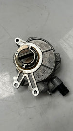 Load image into Gallery viewer, 2008-2019 BMW X5 Vacuum Pump E70 E71 X5 X6 M5 M6 with N63 S63 1166 7619388
