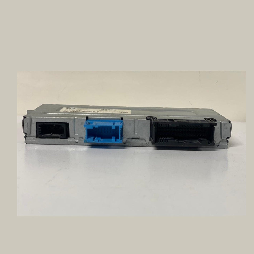2011-2016 BMW 535i, 550i, 640i, and 740i CENTRAL GATEWAY CONTROL MODULE 9244261