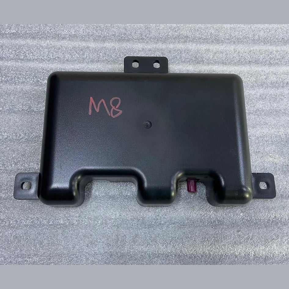 OEM BMW 8 Series F91 M8 G14 G15 G16 Rear Multi Band Antenna LTE Antenna 9396827