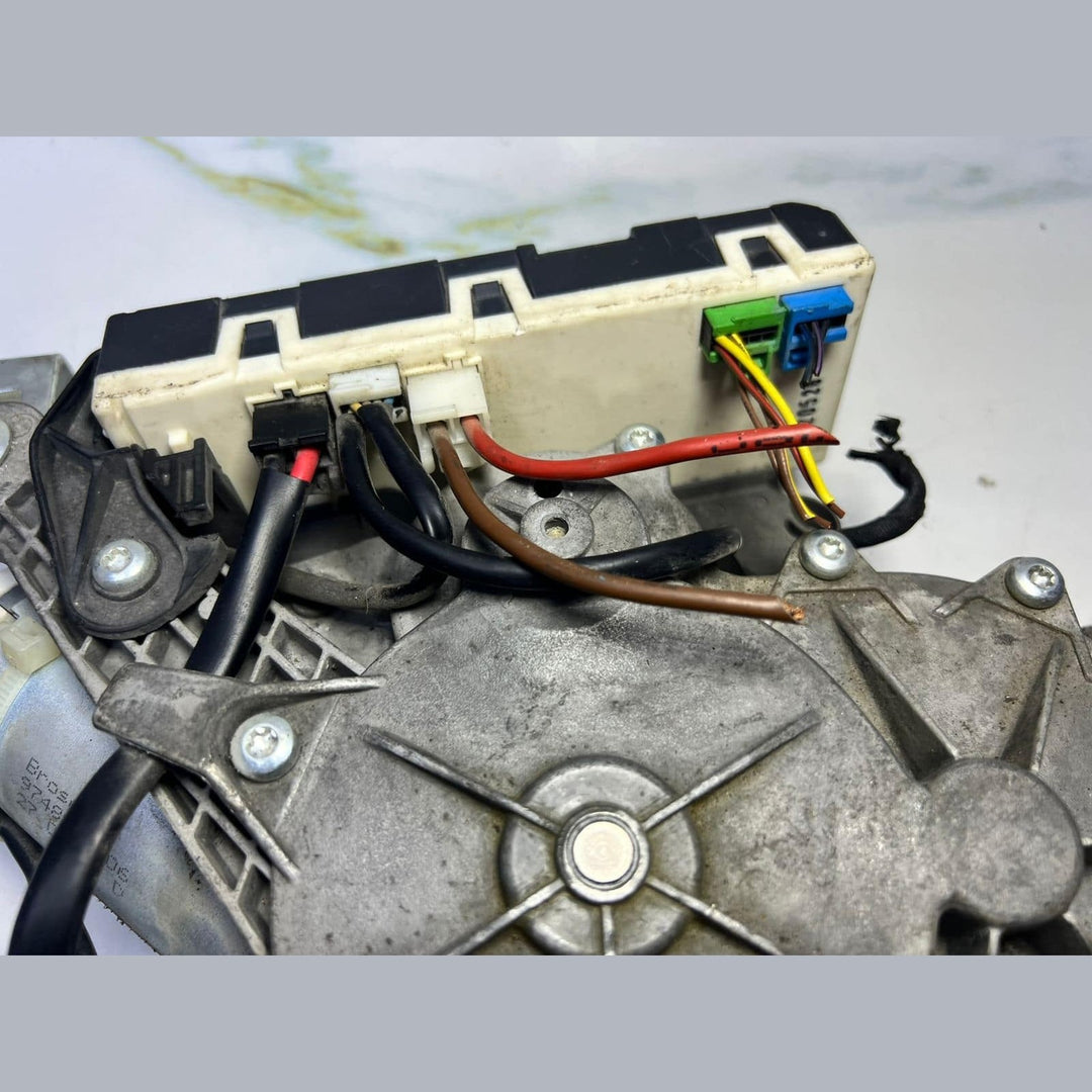 Mercedes Tailgate Lift Motor A2128203642 C-Class W204 E-Class W212