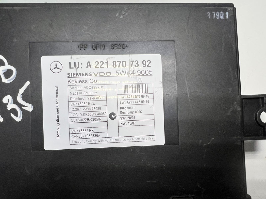 2007-2010 Mercedes-Benz W221 S-Class W216 Keyless Go Control Module A221 8707392