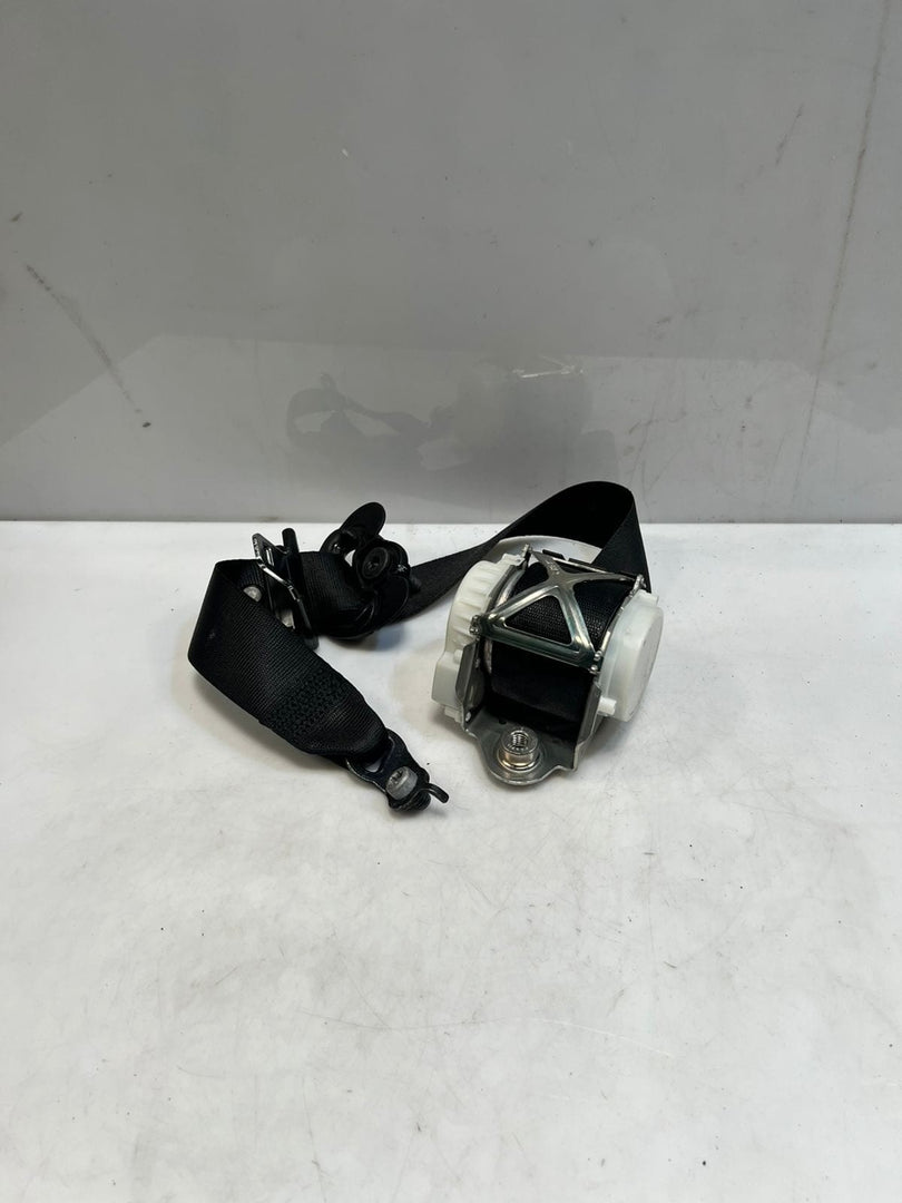 2014 BMW 4 Series F36 N20 428I F20 F21 F30 Seat Belt Front Right 34078319 RHD
