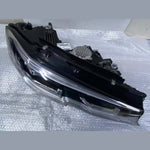 Bild in die Galerieansicht laden, OEM BMW 3 Series G20 G21 RIGHT Side LED Headlight LHD ECE 9481721 No module