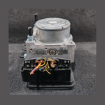 Load image into Gallery viewer, BMW 4 COUPE  F32 180kw  ABS ANTI -LOCK BREACKING SYSTEM  MODULE PUMP - 6866210