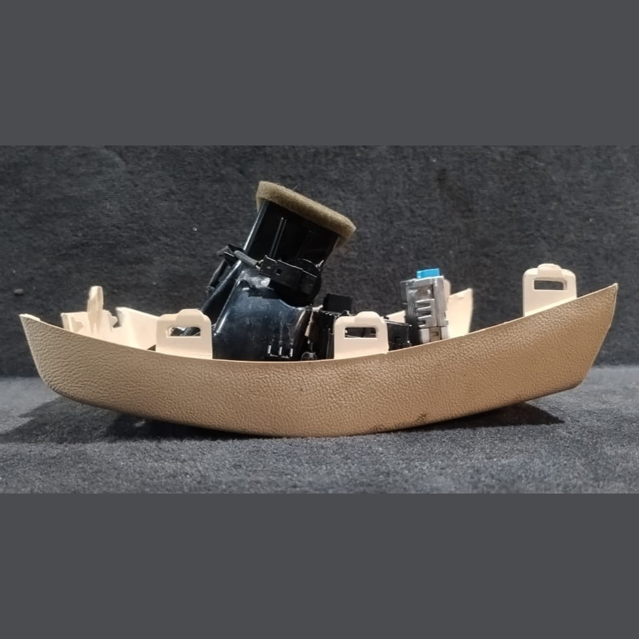 BMW G20 G22 G23 G26 G80 G82 REAR CENTER CONSOLE A/C AIR VENT GRILLE TRIM 5A05665