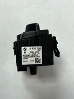Load image into Gallery viewer, BMW 3 Series E90 330D Headlight Switch CONTROL UNIT 6932796 OEM