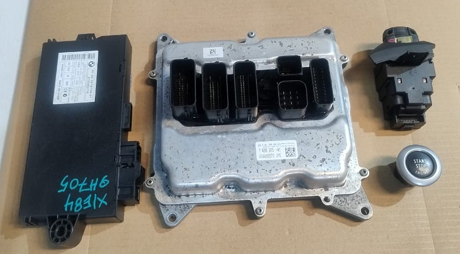 BMW X1 E84 Z4 E89 N20 ENGINE CONTROL ECU UNIT COMPLETE KIT DME + KEY  - 7639375